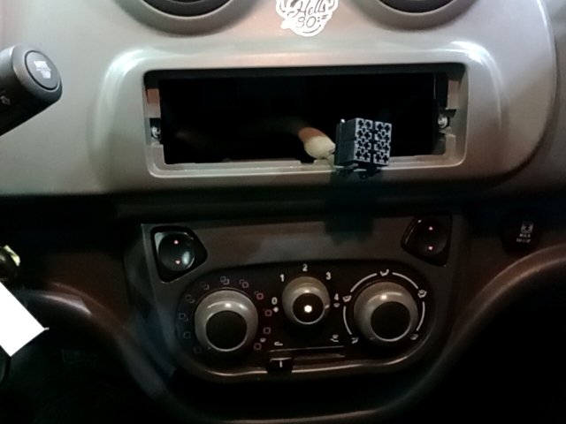 Vehicle_photo_6