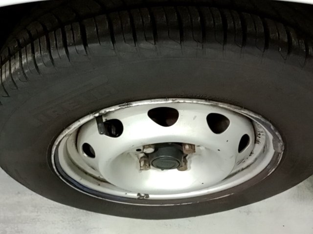 Vehicle_photo_13