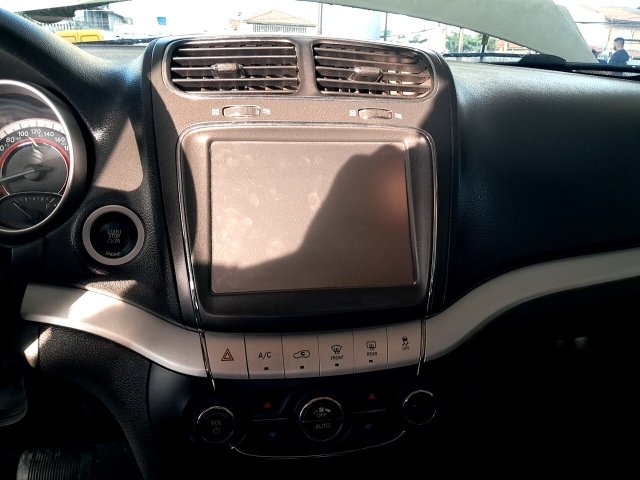 Vehicle_photo_12