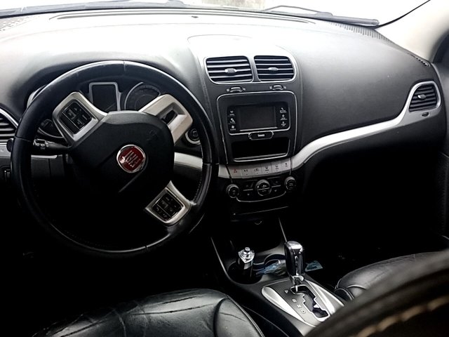 Vehicle_photo_7