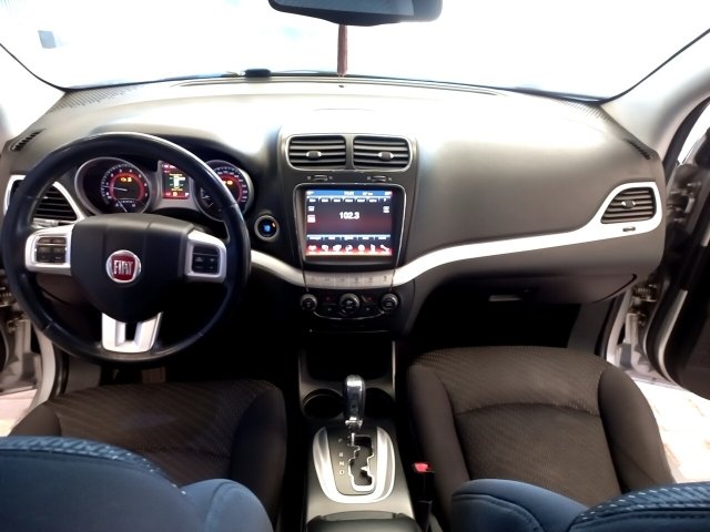 Vehicle_photo_7