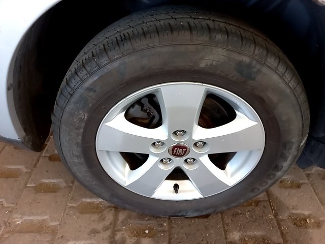 Vehicle_photo_16