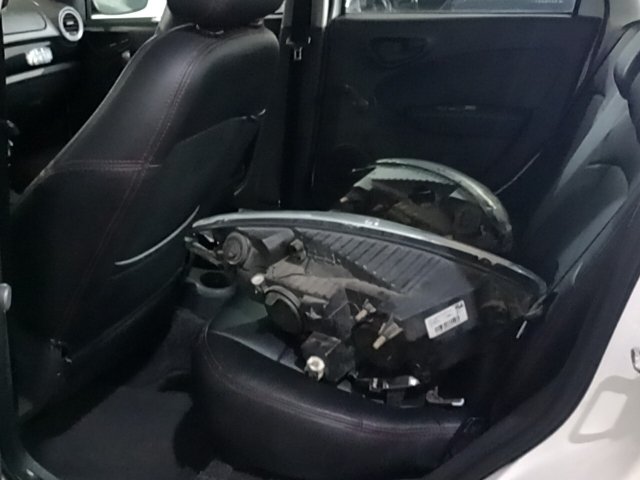 Vehicle_photo_10