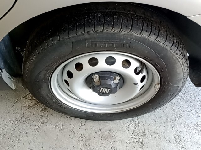 Vehicle_photo_15