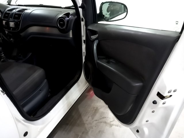 Vehicle_photo_9