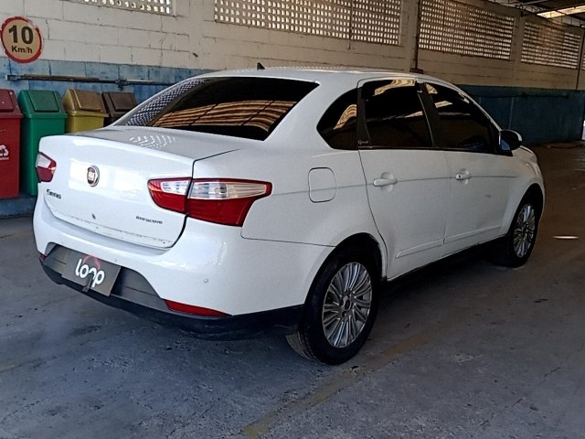 Vehicle_photo_4
