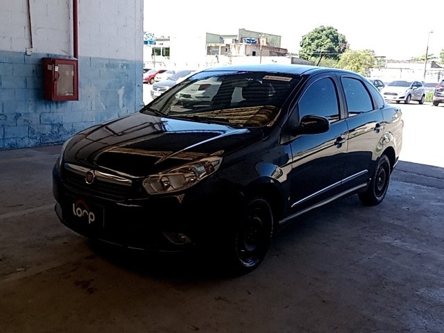 FIAT GRAND SIENA ESSENCE 1.6 Frente Motorista