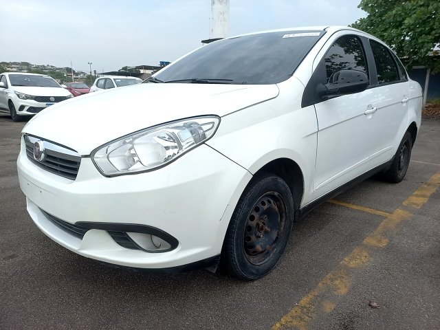 FIAT GRAND SIENA TETRAFUEL 1.4 Frente Motorista
