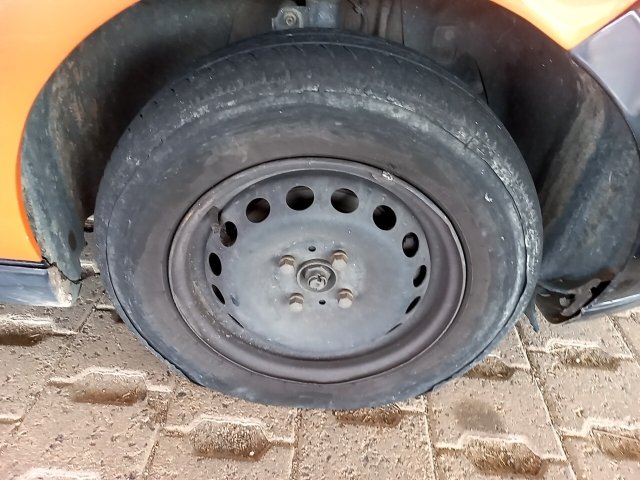 Vehicle_photo_14