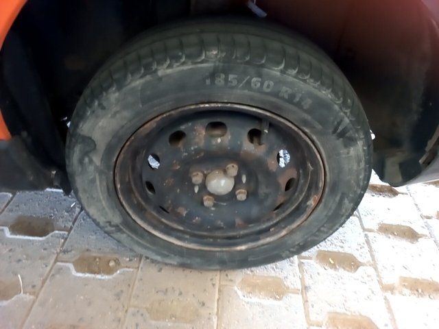 Vehicle_photo_15