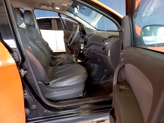 Vehicle_photo_9