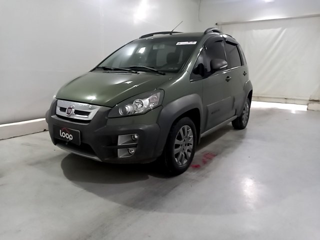 FIAT IDEA ADVENTURE 1.8 Frente Motorista