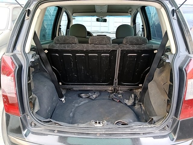 Vehicle_photo_12