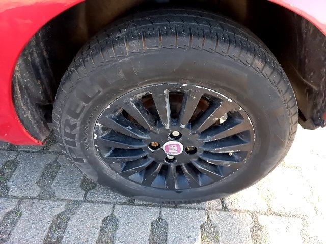 Vehicle_photo_15