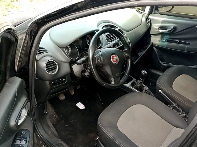 Vehicle_photo_8