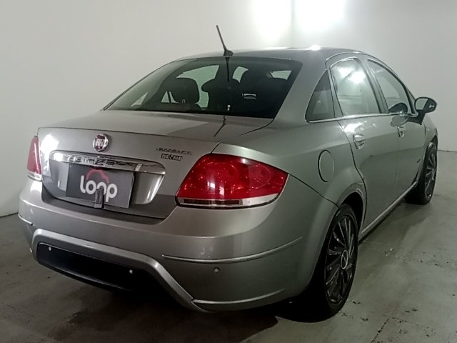 Vehicle_photo_4