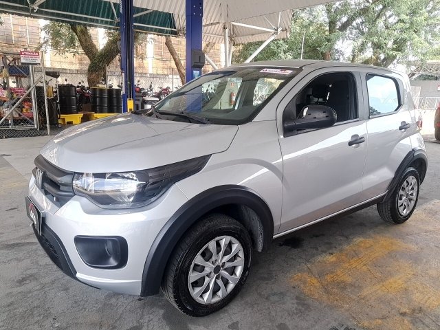 FIAT MOBI LIKE Frente Motorista