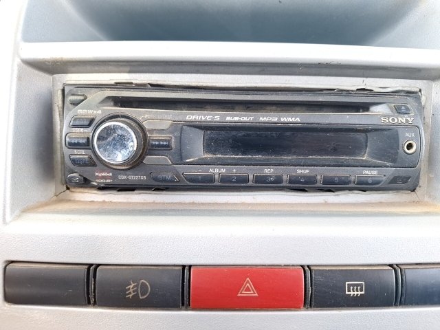 Vehicle_photo_6