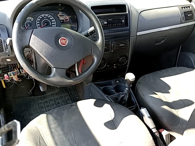 Vehicle_photo_7