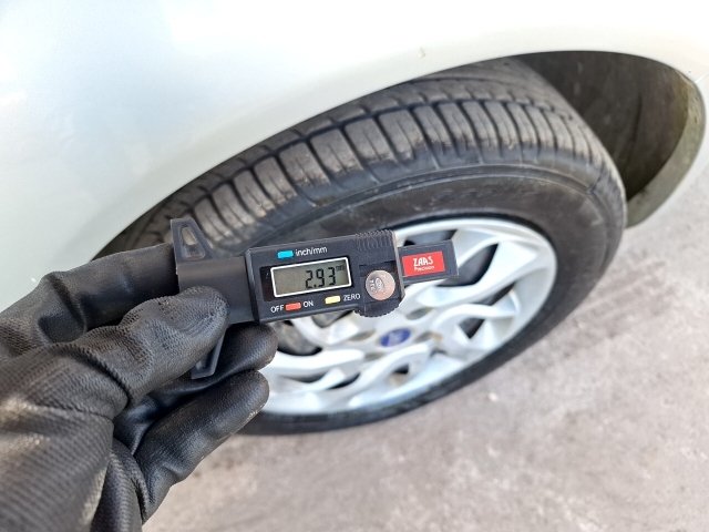 Vehicle_photo_14