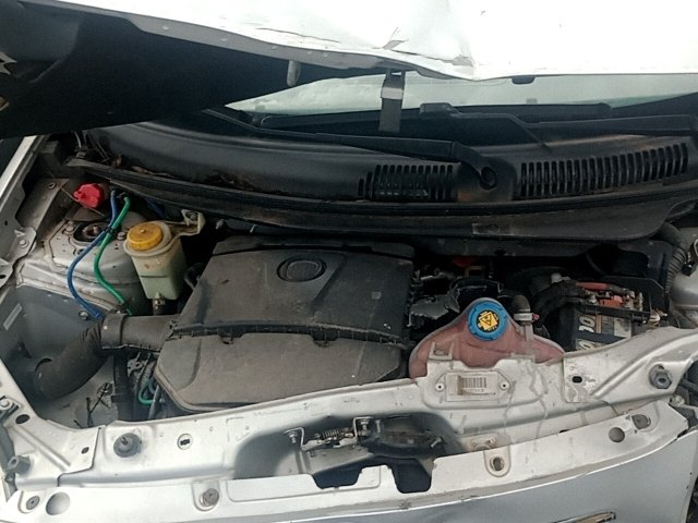 Vehicle_photo_12