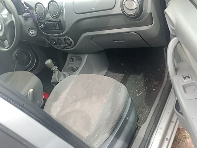 Vehicle_photo_9