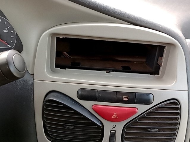 Vehicle_photo_6