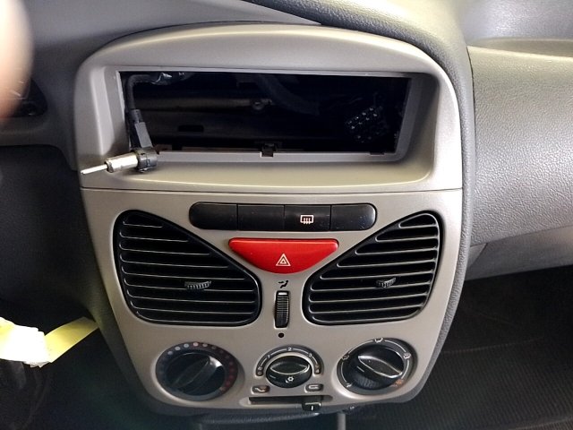Vehicle_photo_6