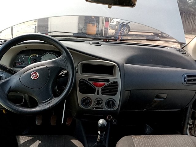 Vehicle_photo_7