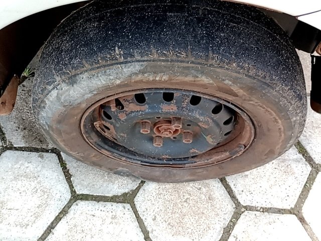 Vehicle_photo_14