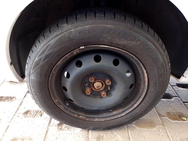 Vehicle_photo_13