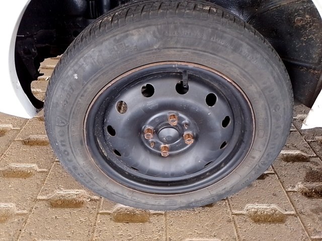 Vehicle_photo_16