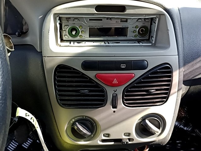 Vehicle_photo_6