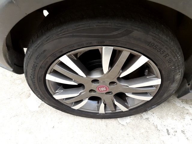 Vehicle_photo_16