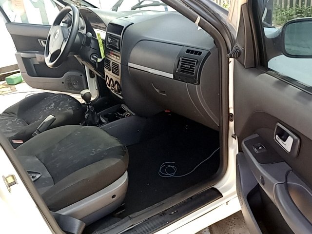 Vehicle_photo_9