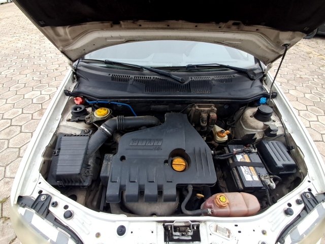 Vehicle_photo_12