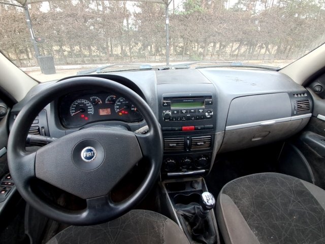 Vehicle_photo_7