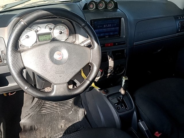 Vehicle_photo_7