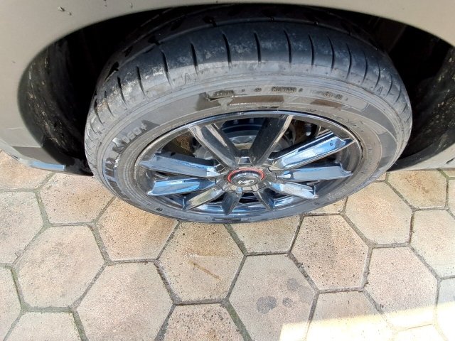 Vehicle_photo_16