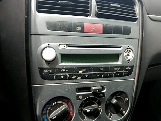 Vehicle_photo_2