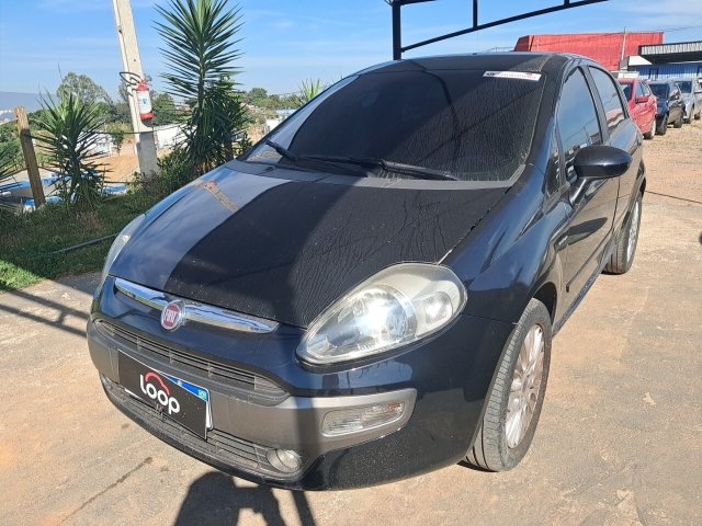 Veículo Fiat Punto FIAT PUNTO 1.6 ESSENCE 16V FLEX 4P AUTOMATIZADO 2014/2015 2015 em leilão