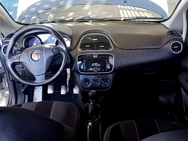 Vehicle_photo_7