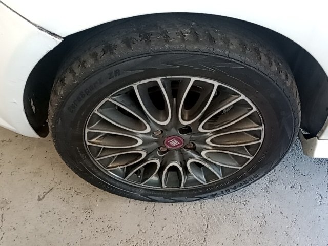 Vehicle_photo_13