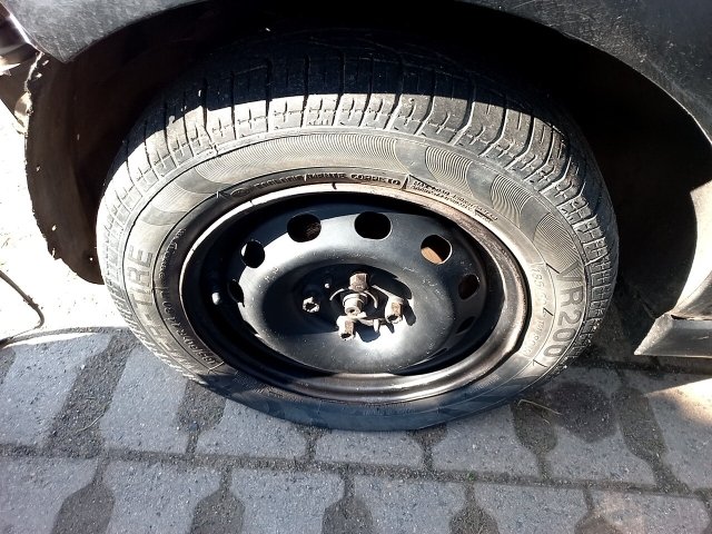 Vehicle_photo_12
