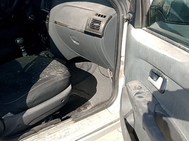 Vehicle_photo_9