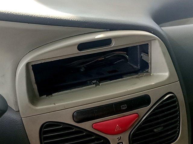 Vehicle_photo_6