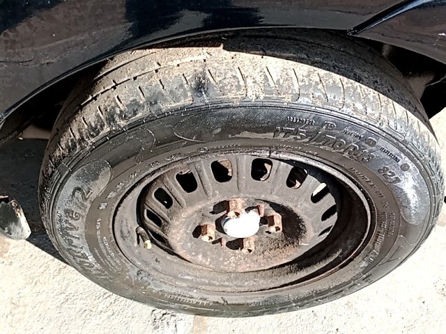 Vehicle_photo_15