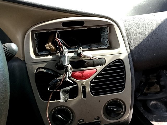 Vehicle_photo_15