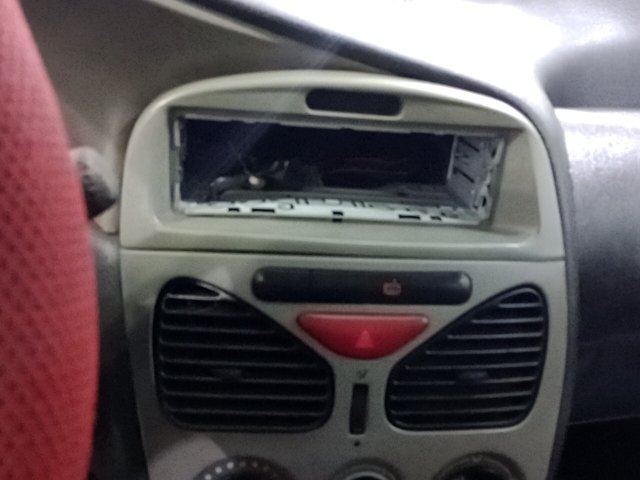 Vehicle_photo_6