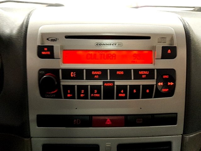 Vehicle_photo_6